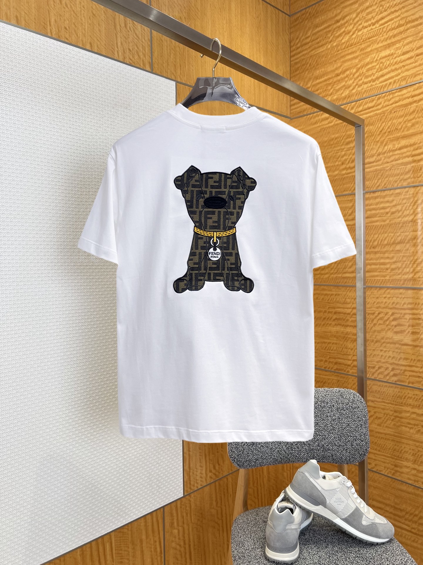 short sleeves